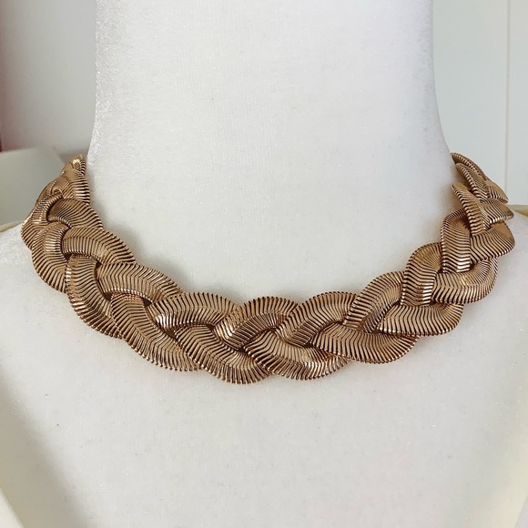 No Brand Jewelry - Statement Textured Braided Collar Necklace in Gold Tone